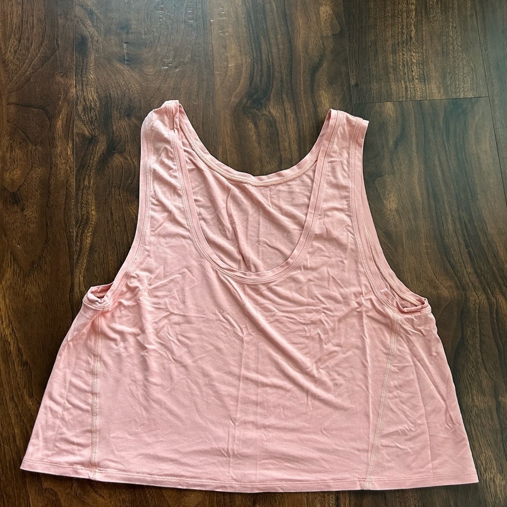 Lululemon Ride & Reflect Tank *lululemon X SoulCycle 
Cameo 
Size 8 - Picture 3 of 7